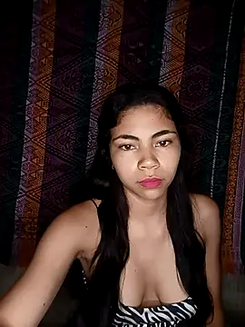 Snapshot of Ammyy_Wood_ chatting on October 18, 8:27 am Ammyy Wood online show from October 18, 8:27 am
