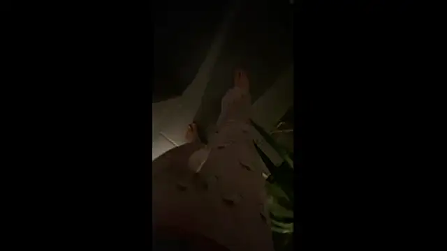 MolleDolle online show from April 7, 9:49 pm