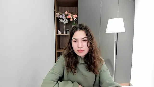 AmmieGerber online show from October 8, 5:42 am