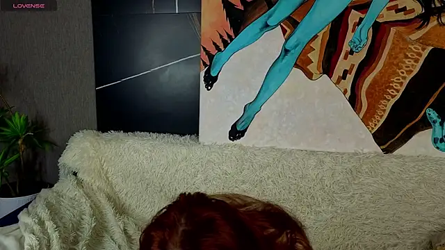 kitsun ne online show from December 1, 9:15 pm