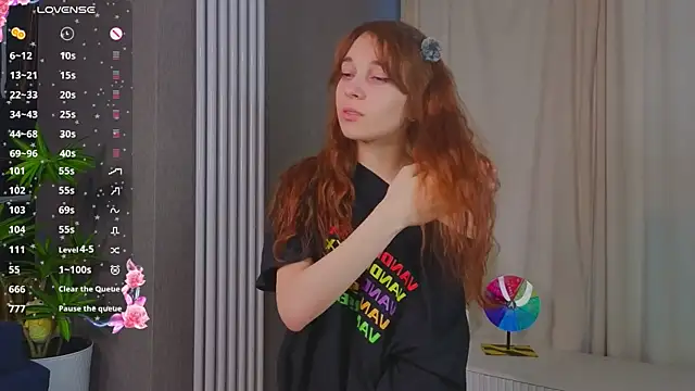 kitsun ne online show from February 26, 5:40 am