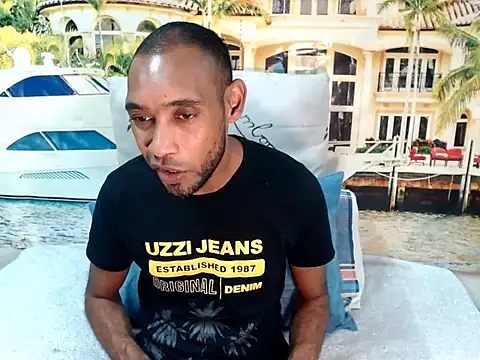 IndianMagicMike online show from June 25, 3:39 pm