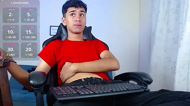 Snapshot of Alancum7 chatting on March 4, 12:46 pm Alancum7 online show from March 4, 12:46 pm