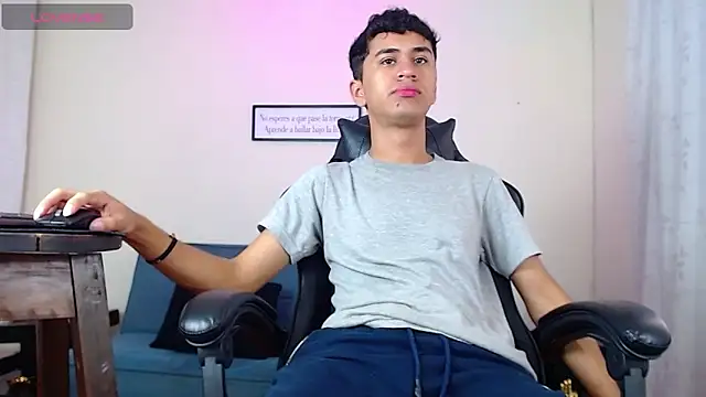 Alancum7 online show from March 13, 12:43 pm