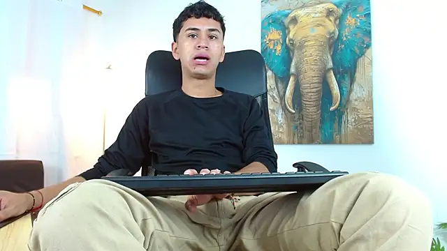 Alancum7 online show from November 26, 1:00 pm