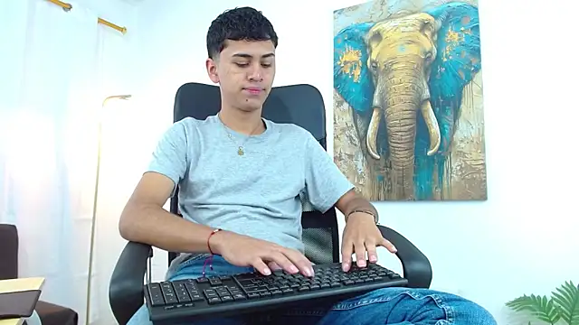 Alancum7 online show from November 4, 1:04 pm