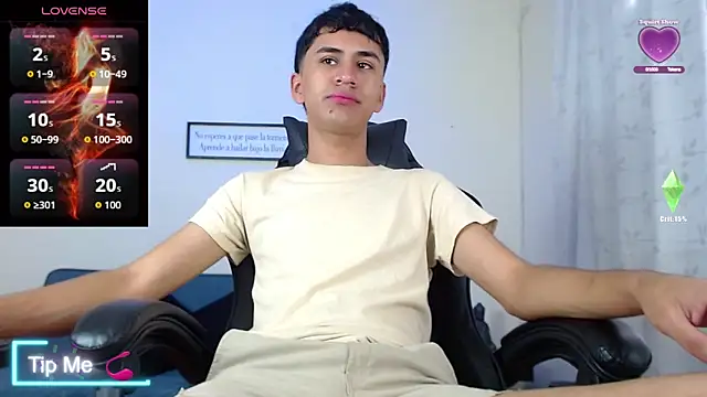 Snapshot of Alancum7 chatting on February 10, 12:48 pm Alancum7 online show from February 10, 12:48 pm