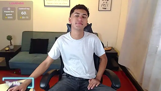 Alancum7 online show from April 22, 1:18 pm
