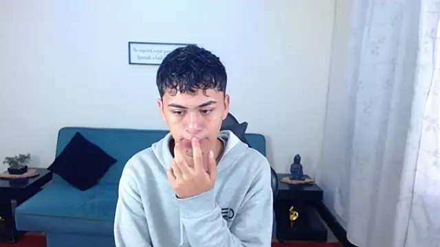 Alancum7 online show from December 20, 12:52 pm