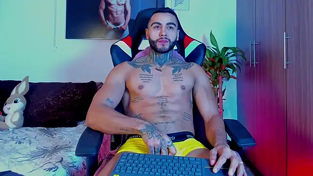 Danny Willson online show from April 22, 10:11 am