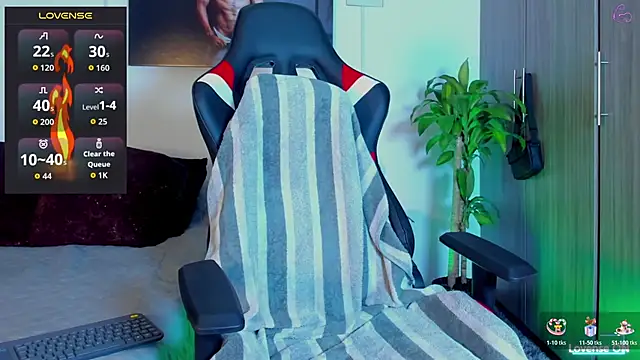 Danny Willson online show from March 29, 2:08 pm