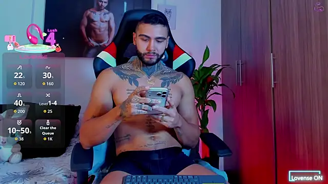 Danny Willson online show from April 24, 10:28 am