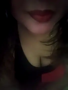 Snapshot of Beauty_Queen_Soniya chatting on October 25, 7:58 pm Beauty Queen Soniya online show from October 25, 7:58 pm