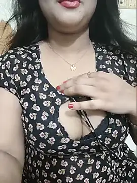 Beauty Queen Soniya online show from July 15, 6:48 pm