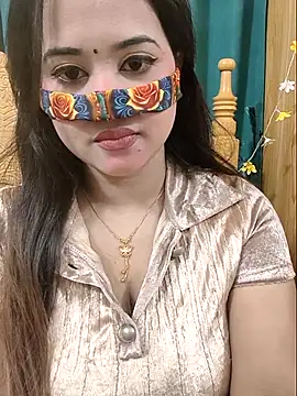 Beauty Queen Soniya online show from April 27, 3:21 pm