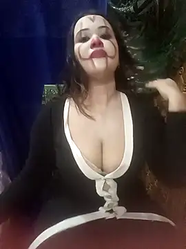 Beauty Queen Soniya online show from October 30, 3:31 pm