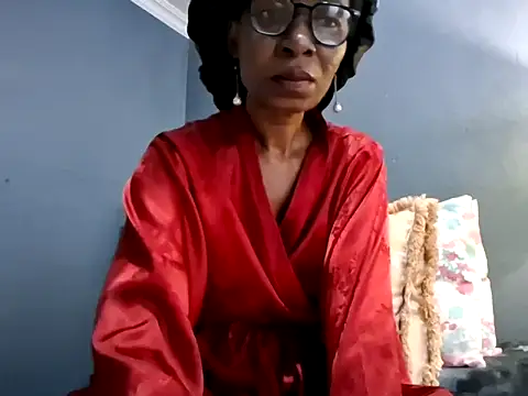 NaughtyCouga online show from March 21, 4:46 am