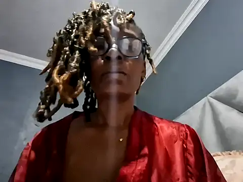 NaughtyCouga online show from May 4, 4:38 am
