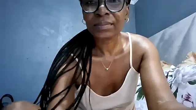 NaughtyCouga online show from June 5, 5:12 am