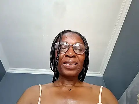 Snapshot of NaughtyCouga chatting on July 8, 9:21 am NaughtyCouga online show from July 8, 9:21 am