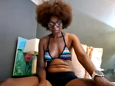 NaughtyCouga online show from February 20, 4:53 am