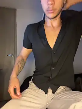 ErosDominant online show from April 12, 3:32 am