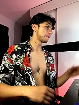 ErosDominant online show from November 4, 5:00 am