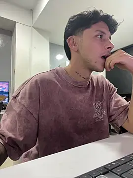 ErosDominant online show from December 16, 2:38 am