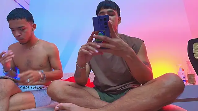 thomas elg online show from November 19, 1:05 am