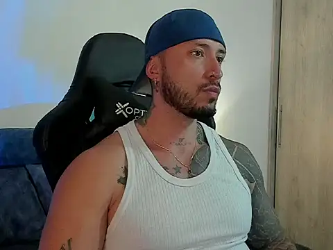 Dave-Max01 online show from November 4, 12:25 am