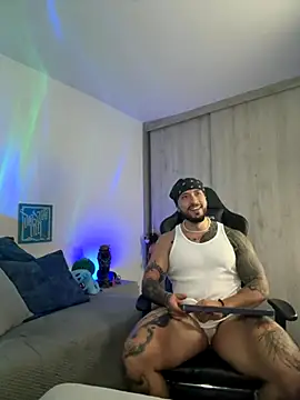 Dave-Max01 online show from November 22, 2:38 pm