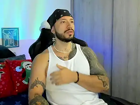 Dave-Max01 online show from December 19, 12:40 pm