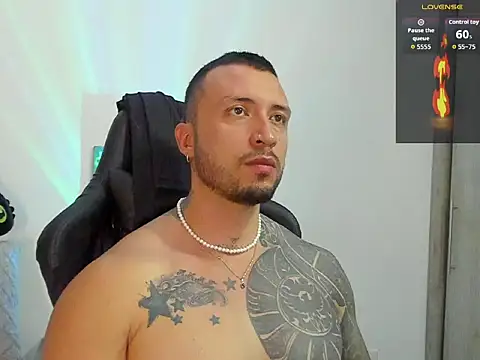 Dave-Max01 online show from October 18, 12:56 am