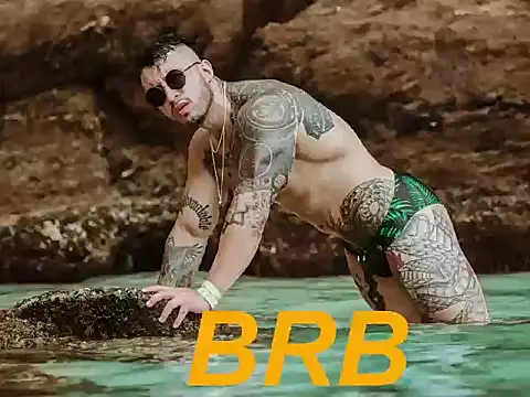 Dave-Max01 online show from November 17, 2:43 pm