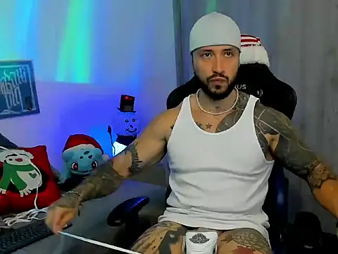 Dave-Max01 online show from November 30, 4:19 pm