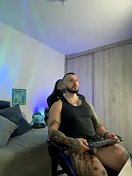 Dave-Max01 online show from November 17, 2:37 am