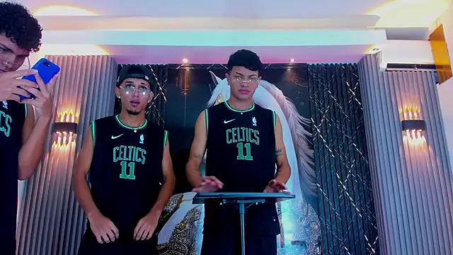  Gods of Olympus  online show from October 31, 4:20 am