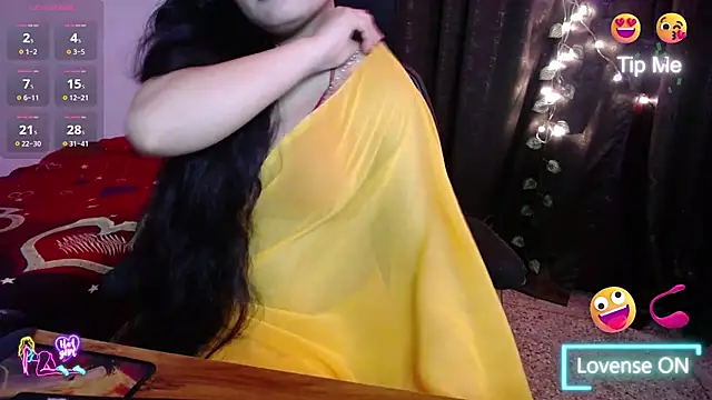 Snapshot of Hot_Hazel chatting on July 11, 2:50 pm Hot Hazel online show from July 11, 2:50 pm