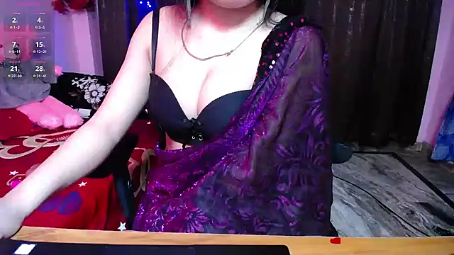 Hot Hazel online show from February 14, 8:58 am