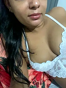 Brunamorenago online show from January 18, 1:09 am