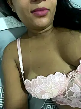 Brunamorenago online show from December 16, 10:47 pm