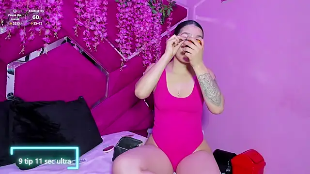 Gisell Squirt  online show from April 1, 1:01 pm