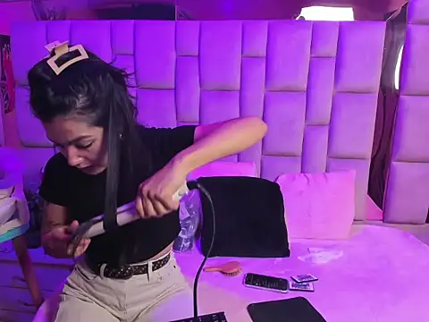 Gisell Squirt  online show from November 19, 12:16 pm