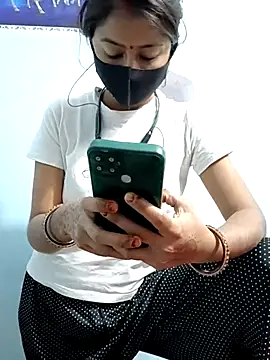 Payal G online show from December 4, 4:17 pm