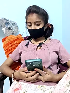 Snapshot of Payal_G chatting on October 16, 4:32 am Payal G online show from October 16, 4:32 am