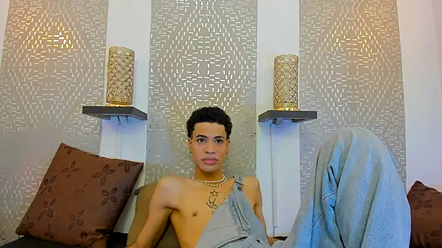 JacobBlackwell  online show from October 20, 7:58 pm