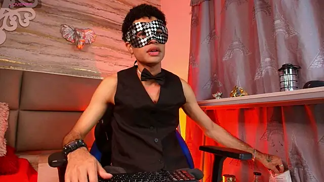 JacobBlackwell  online show from October 7, 7:59 pm