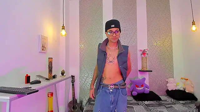 JacobBlackwell  online show from November 26, 7:36 pm