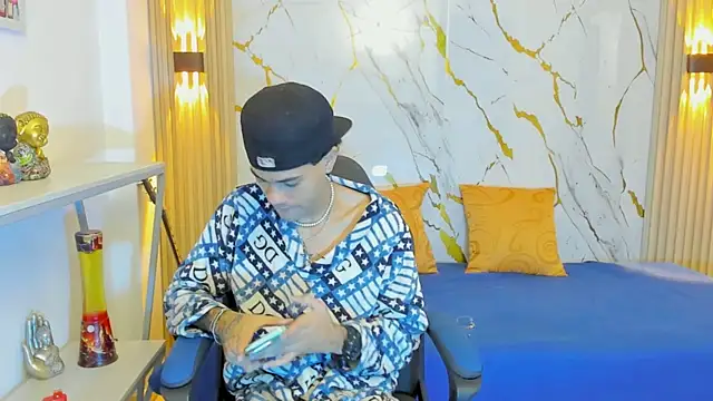 JacobBlackwell  online show from January 12, 7:09 pm