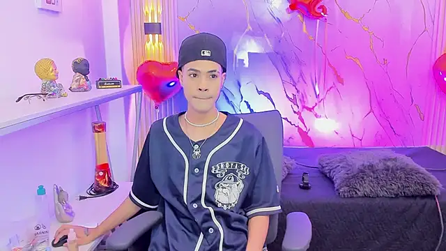 JacobBlackwell  online show from February 19, 11:51 am